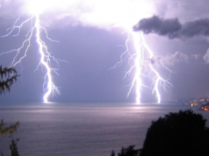 Le basset hound et l'orage