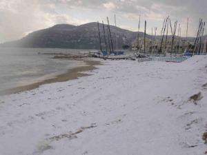 Baie de Cannes enneigée