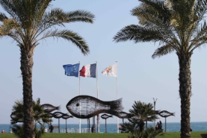 Une oeuvre d art en bord de mer  Cagnes sur Mer